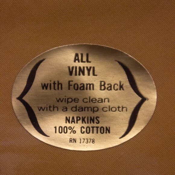 Vintage NOS Pioneer Product Placemat and Napkin Set - Picture 4 of 5